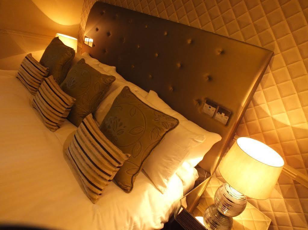 מאת'רוול Dalziel Park Hotel מראה חיצוני תמונה