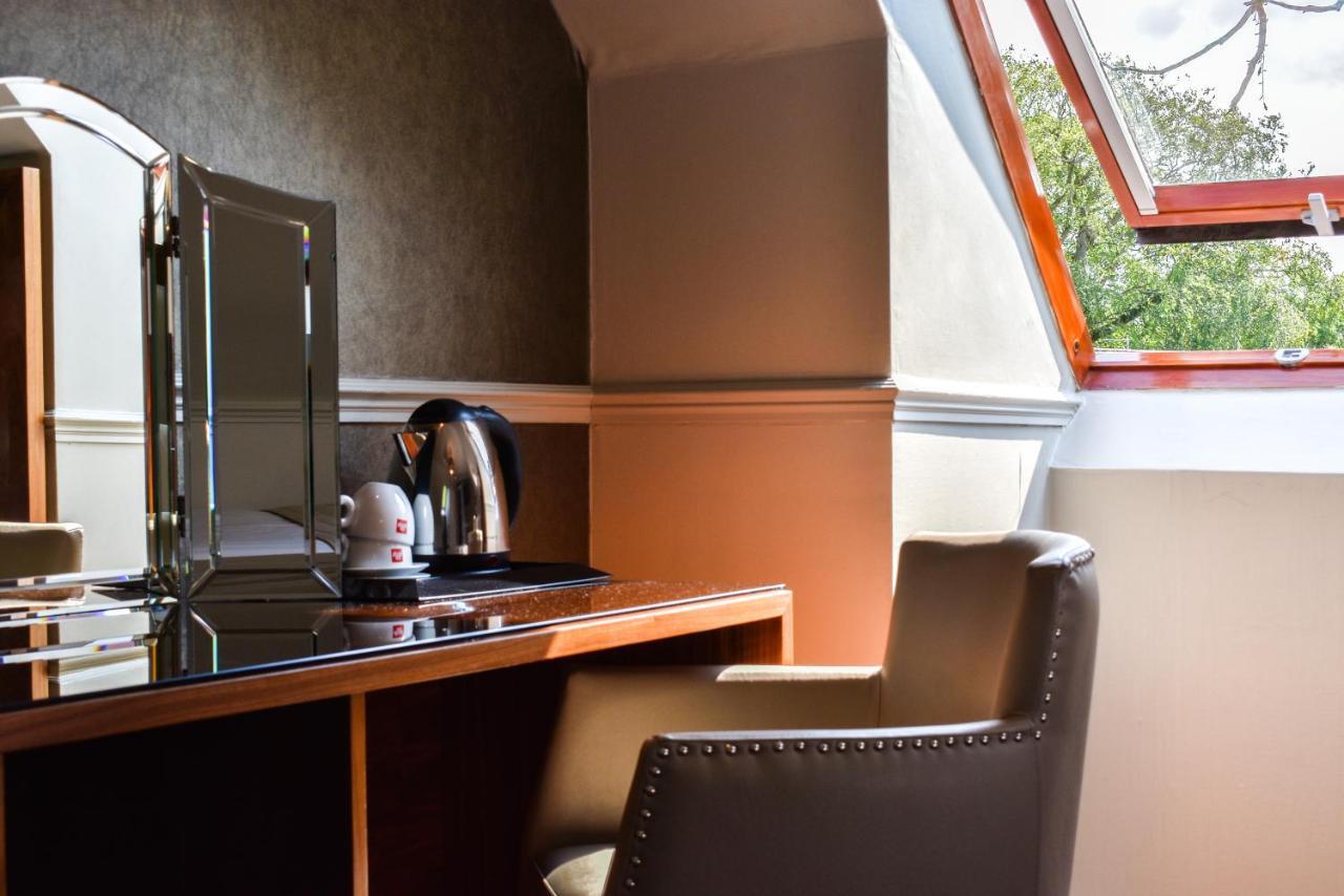 מאת'רוול Dalziel Park Hotel מראה חיצוני תמונה